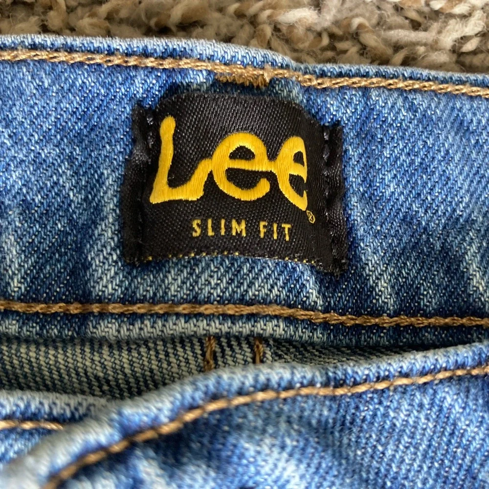 Lee timeless pair